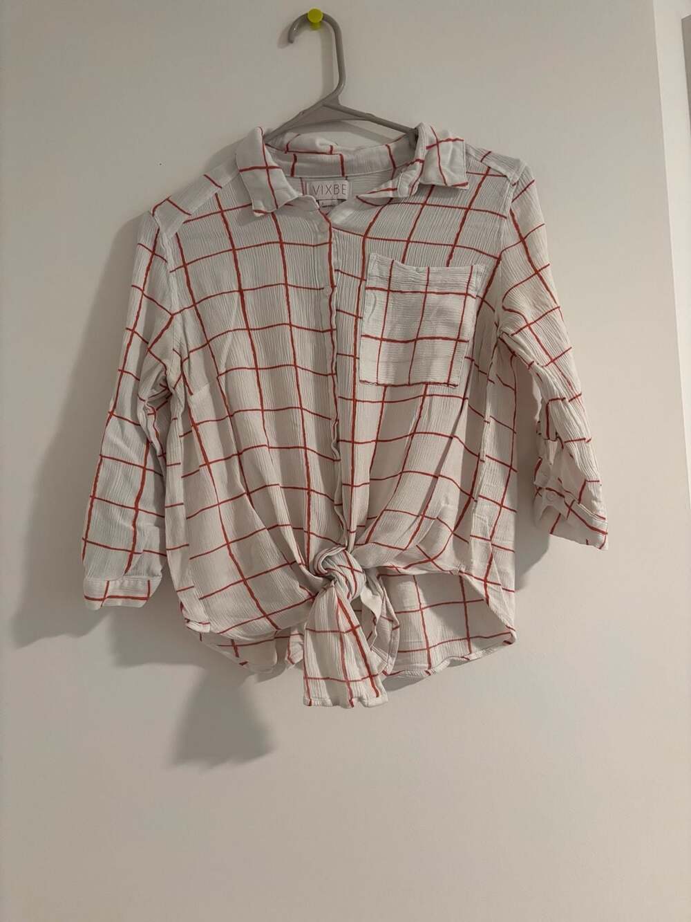 VIXBE Women's White and Red Windowpane Plaid Button-Down Tie-Front Shirt